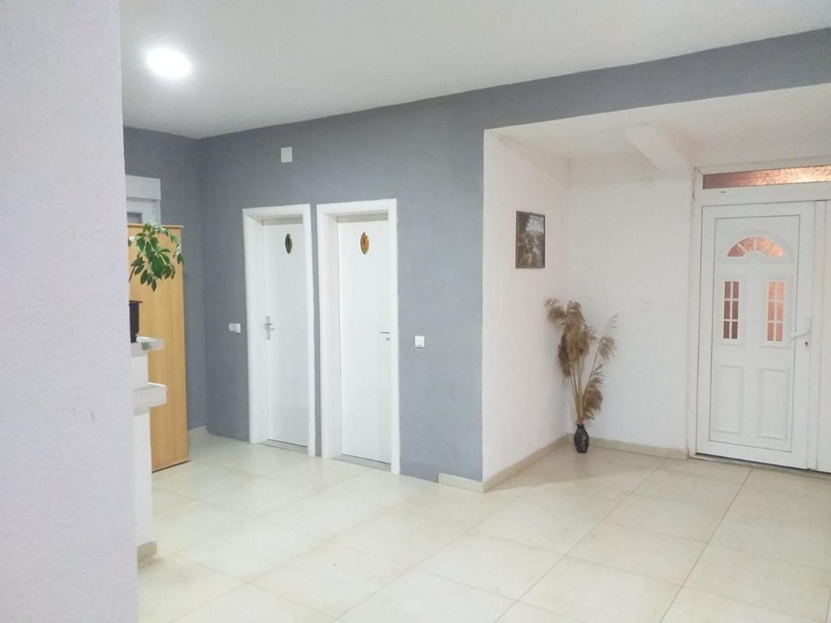 فندق Pansion Danijel Međugorje المظهر الخارجي الصورة